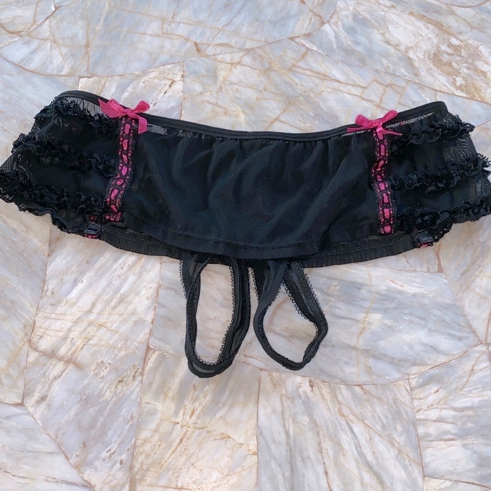 Rene Rofe Very Sexy Black Lingerie Lace Panty Medium/Large RN 72409